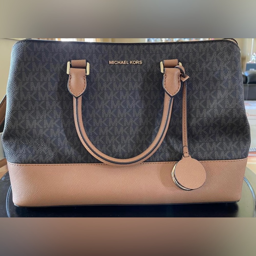 Michael Kors NWT Crossbody